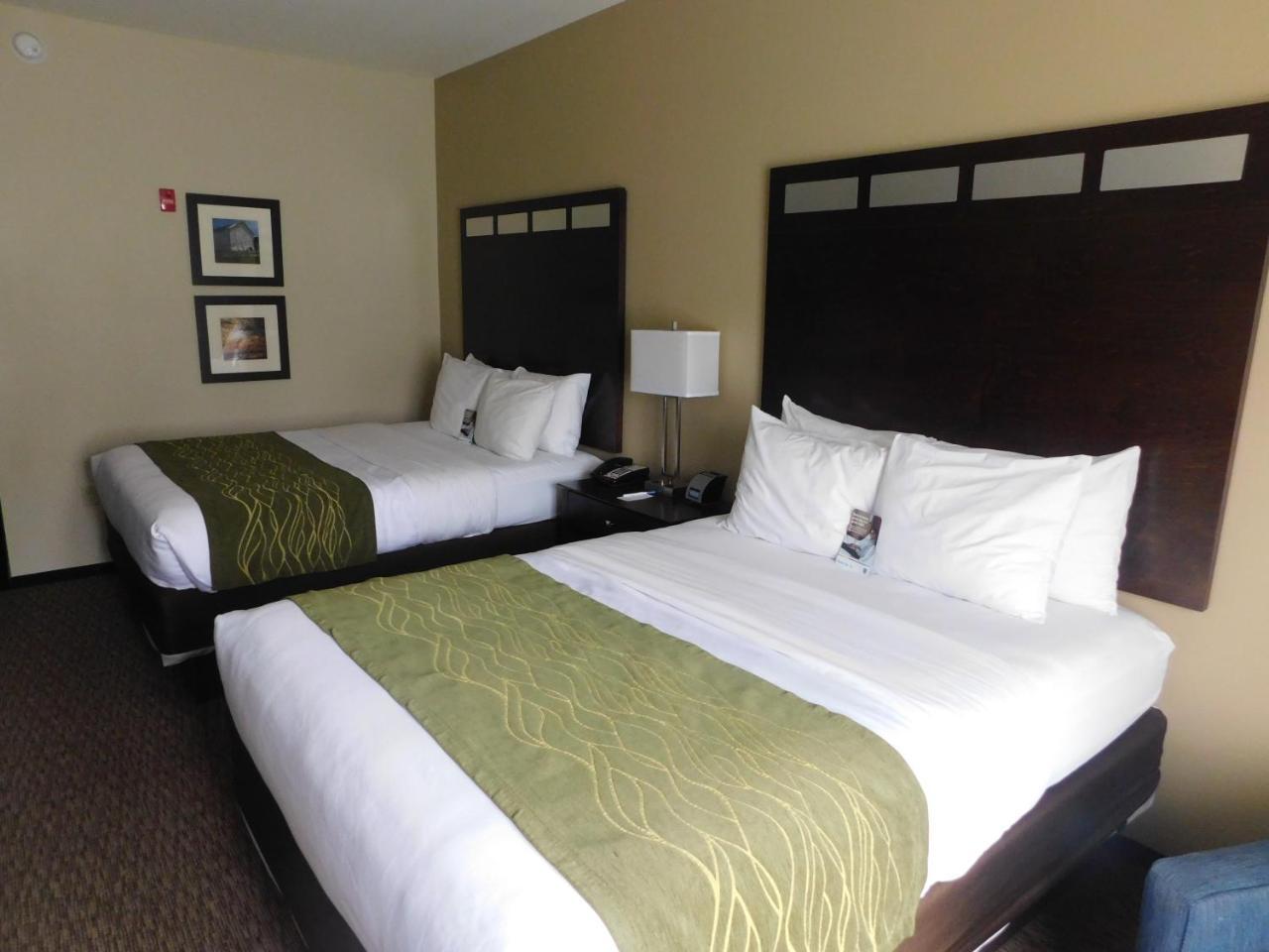 Comfort Inn St. Clairsville Ngoại thất bức ảnh